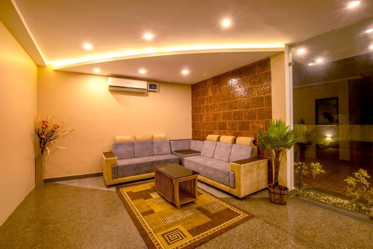 Oaks Residency Hotel Bekal Town